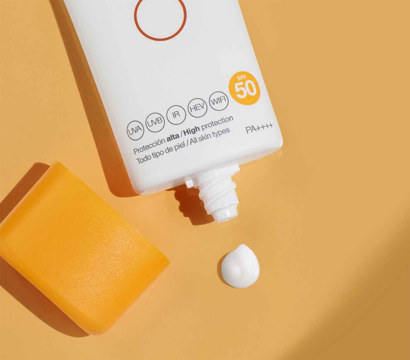 Fotoprotetor Antimanchas Ultra-Mat SPF50+