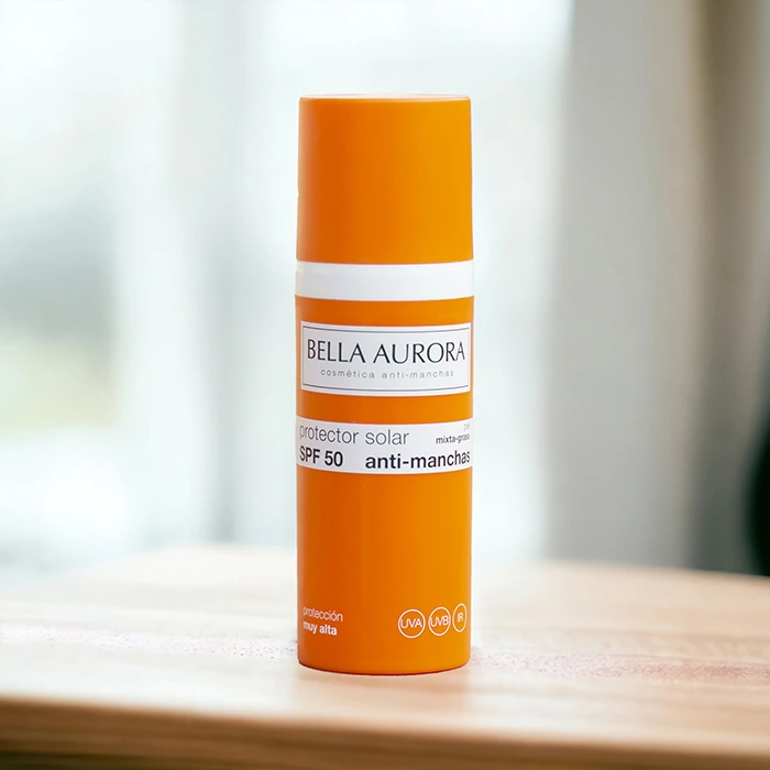 Protetor Solar Antimanchas SPF50+ Pele Mista-Oleosa